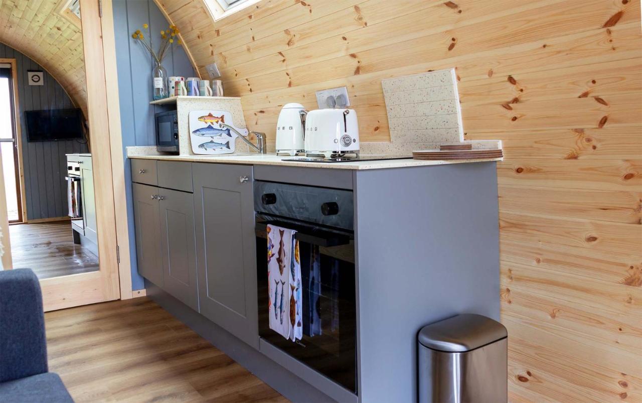 Air A' Chroit Luxury Pods Apartment Paible Luaran gambar